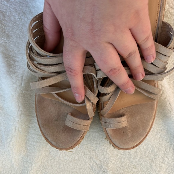 Donald J. Plummer Ithaca Platino Women’s 8 1/2 Heels Woven Sandals Strappy - Picture 5 of 9